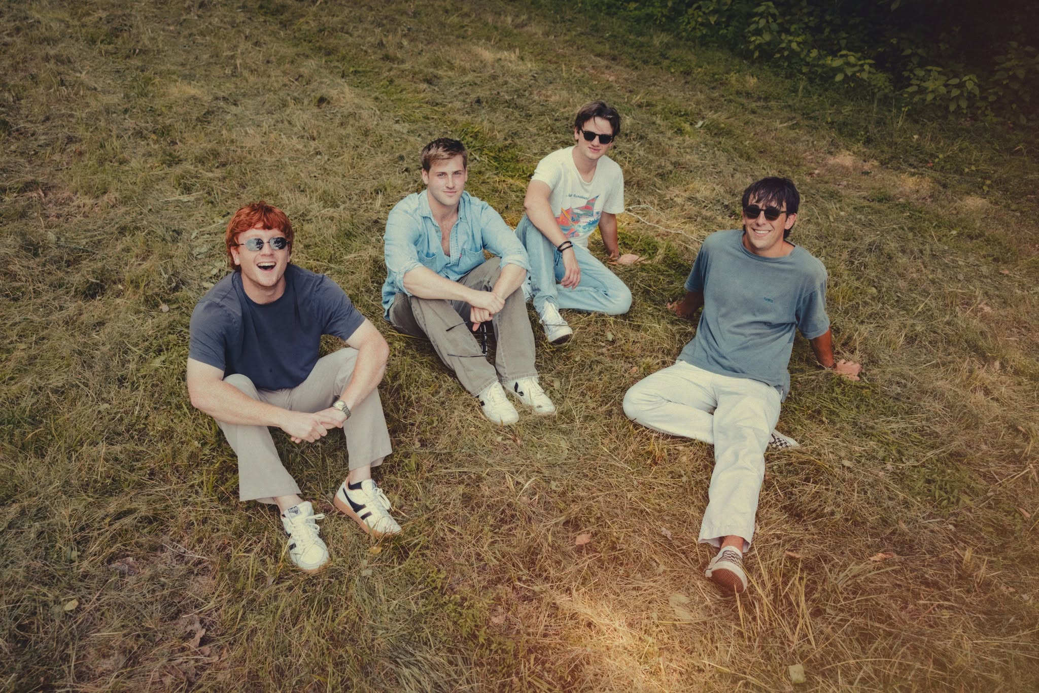 The Bends – Hanging Around